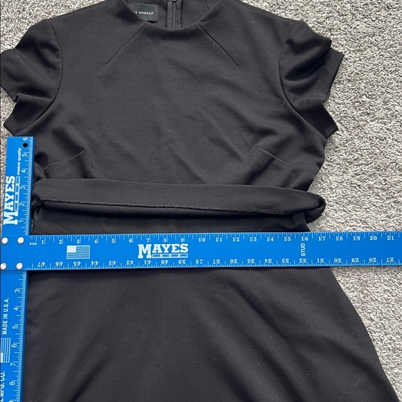 Donna Morgan Black Short Sleeve Midi Cocktail Dress Back Zip - Size 10 - Picture 9 of 10